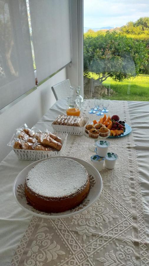 A.Mare Bed & Breakfast Stintino Luaran gambar